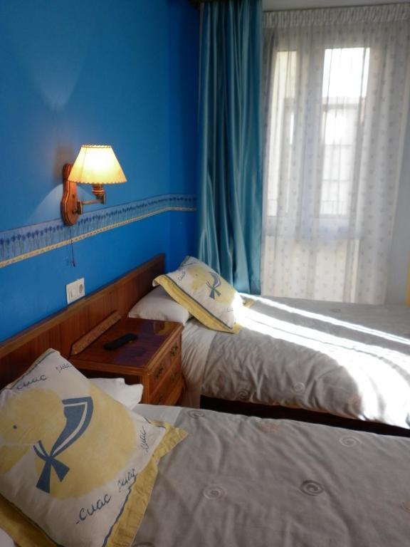 Fonda Cerdanya Hotel Puigcerdà Стая снимка