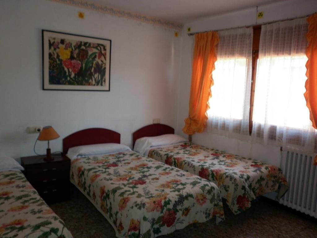 Fonda Cerdanya Hotel Puigcerdà Стая снимка
